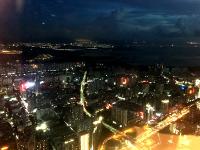 放弃“小家”团聚 选择“大家”坚守